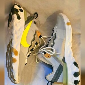 Nike React Element 55 Women's 8 Gray Volt Athletic Running Shoes Sneakers